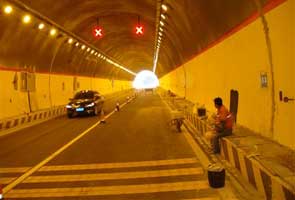鸡西高速公路隧道堵漏